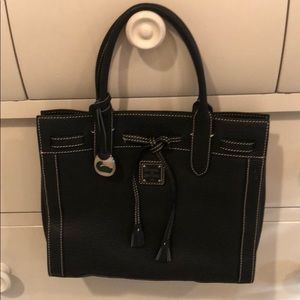 Dooney & Bourne hand bag